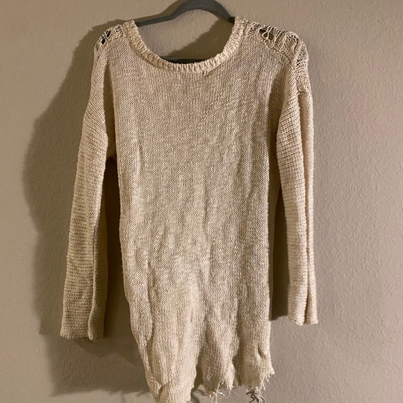 Sweater - Picture 3 of 3